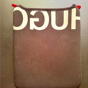 HUGO tablet sleeve